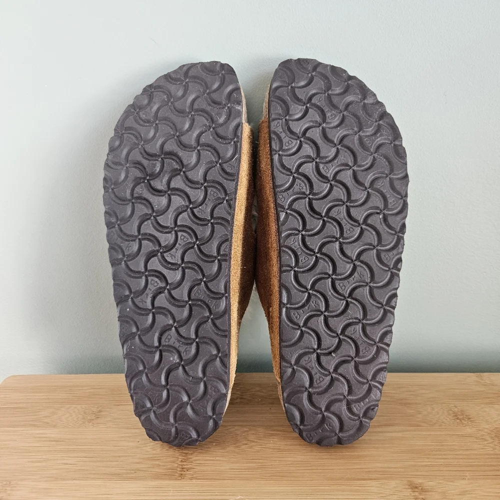 Birkenstock Size 40 - Picture 2 of 11